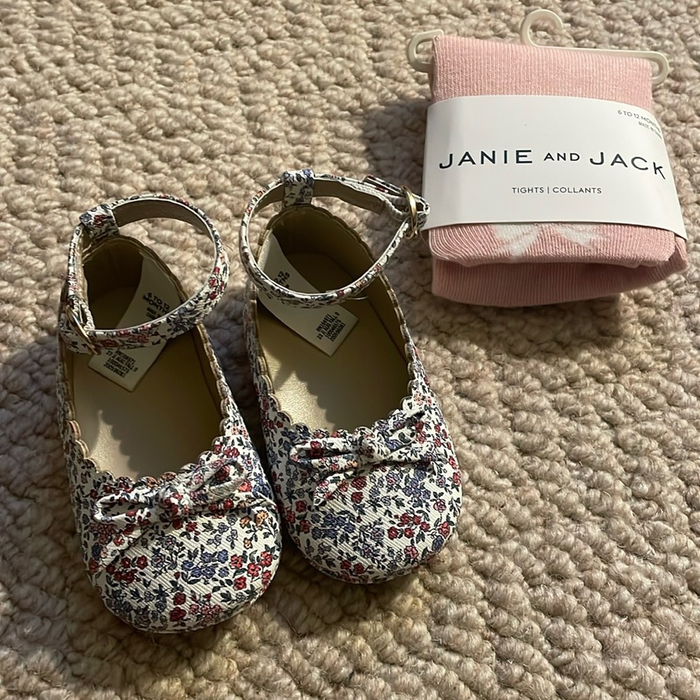 Janie and Jack! Girls shoes and tights set!